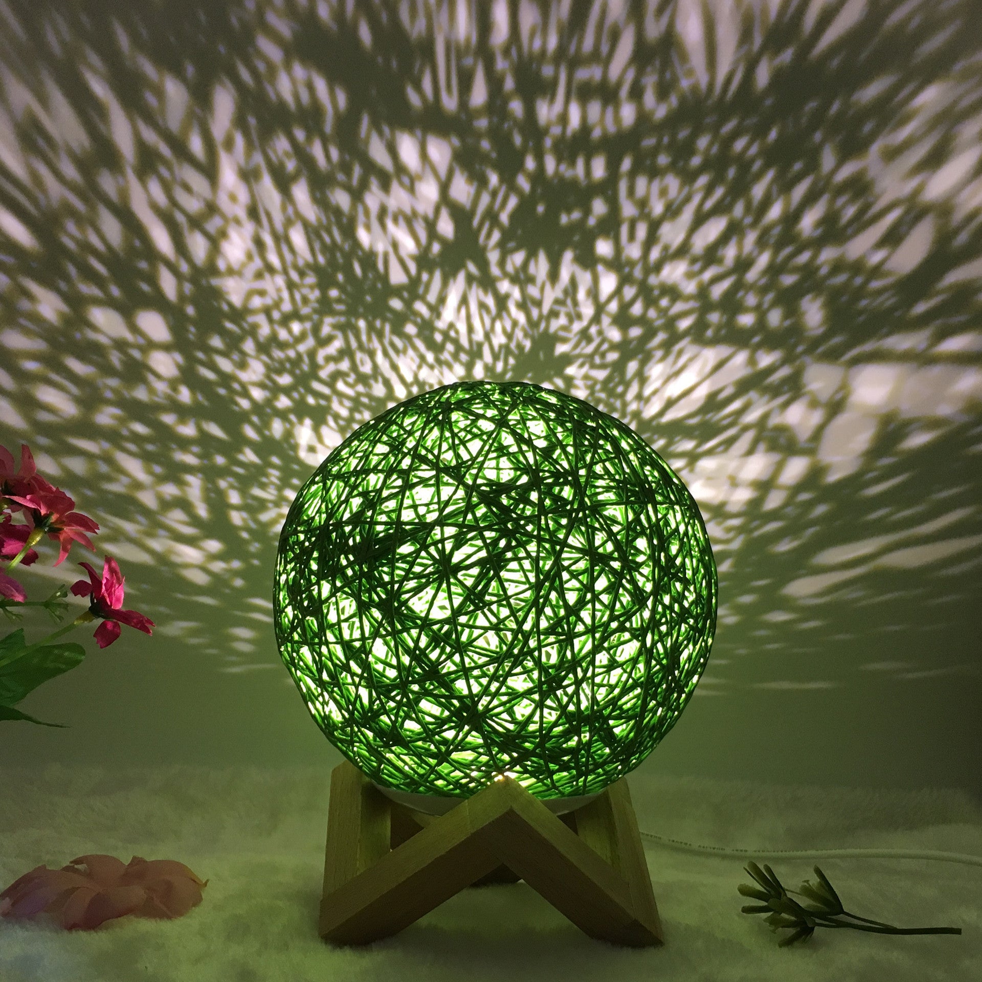 Table Lamp Novel and Unique LED Intelligent Remote Control Rattan Ball Lamp