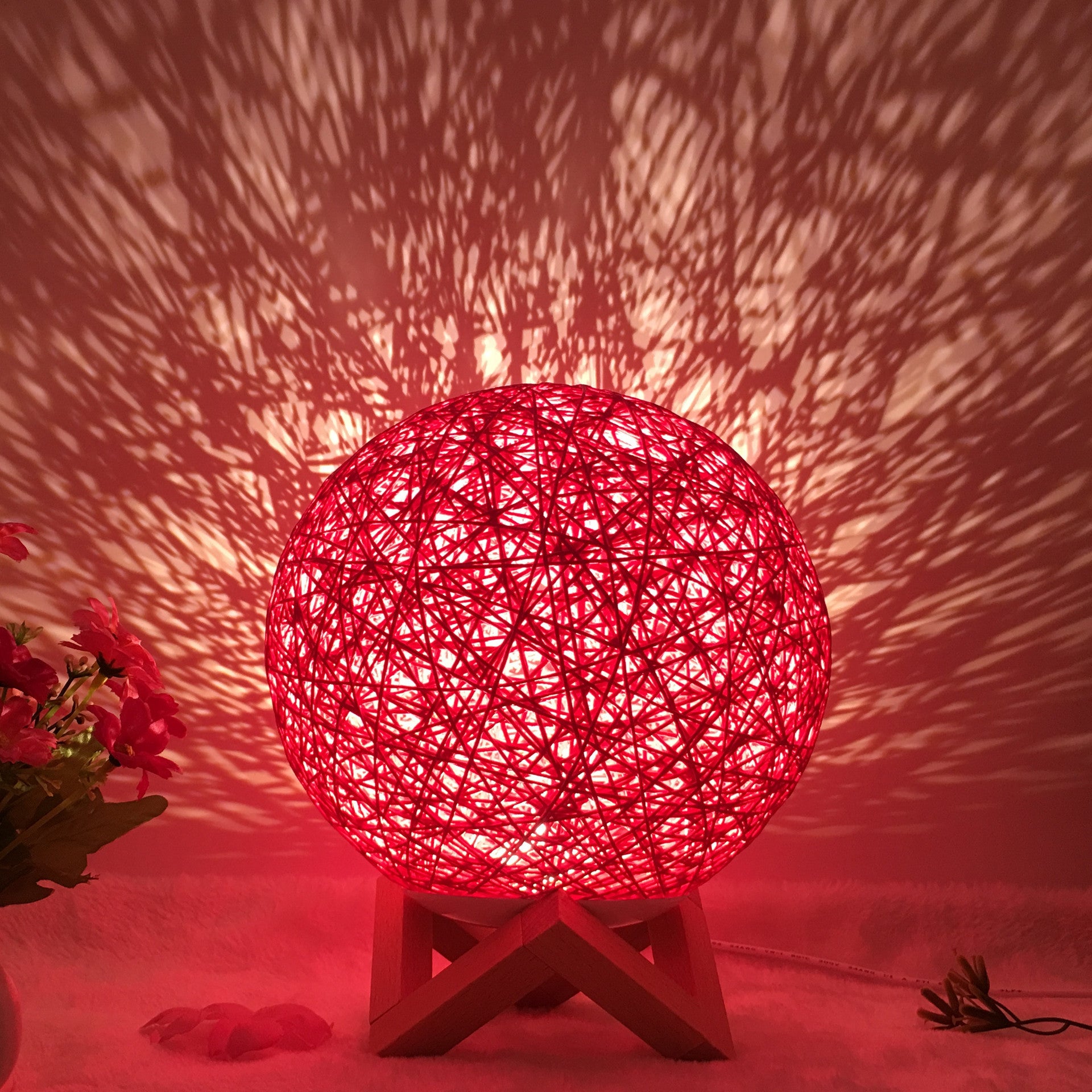 Table Lamp Novel and Unique LED Intelligent Remote Control Rattan Ball Lamp