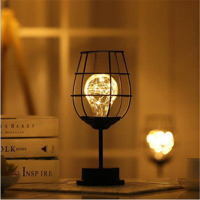 Wire-Design table lamps