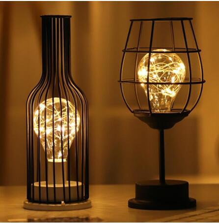 Wire-Design table lamps