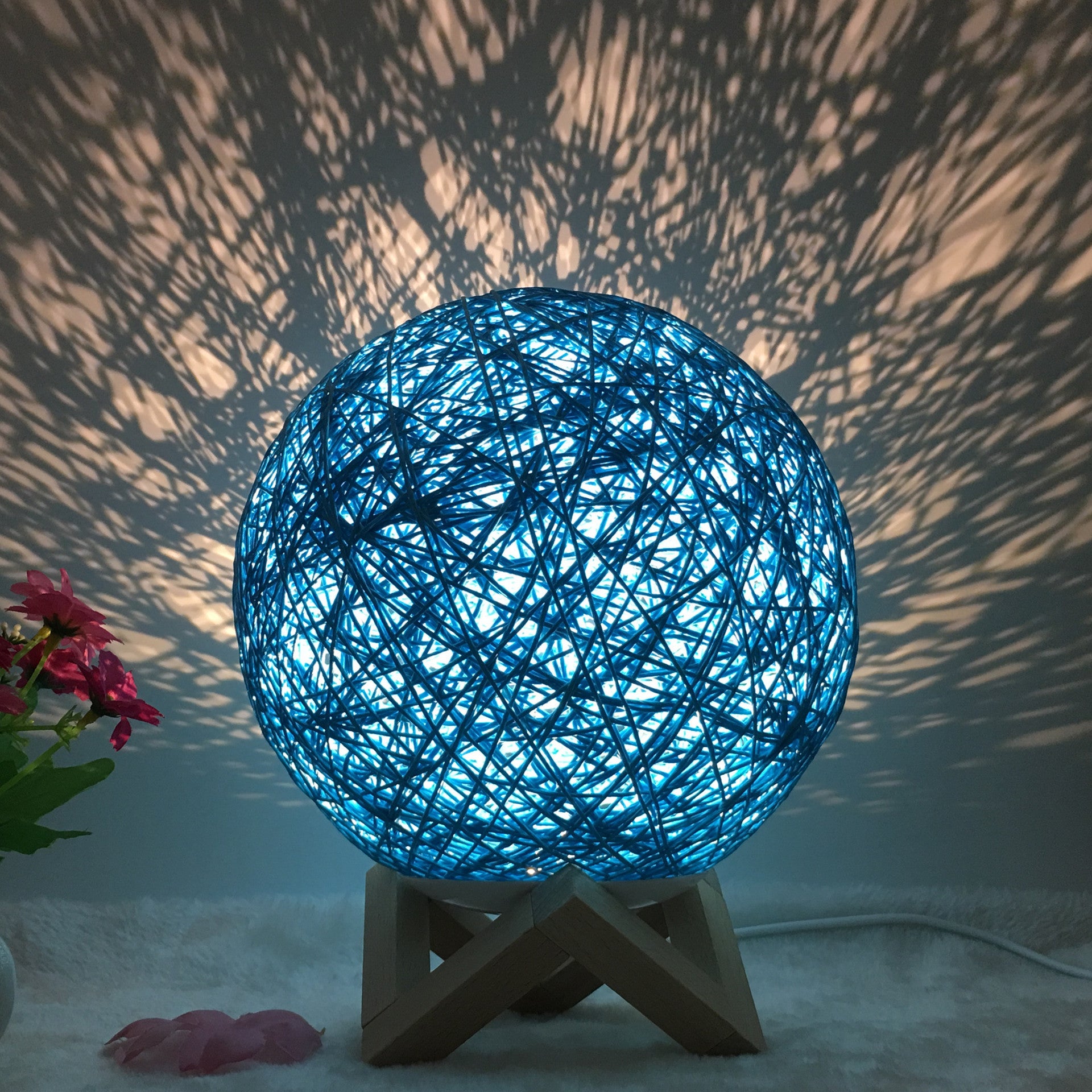 Table Lamp Novel and Unique LED Intelligent Remote Control Rattan Ball Lamp