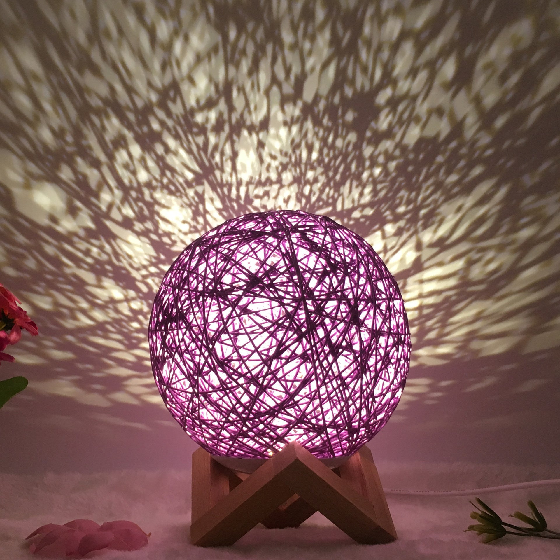 Table Lamp Novel and Unique LED Intelligent Remote Control Rattan Ball Lamp