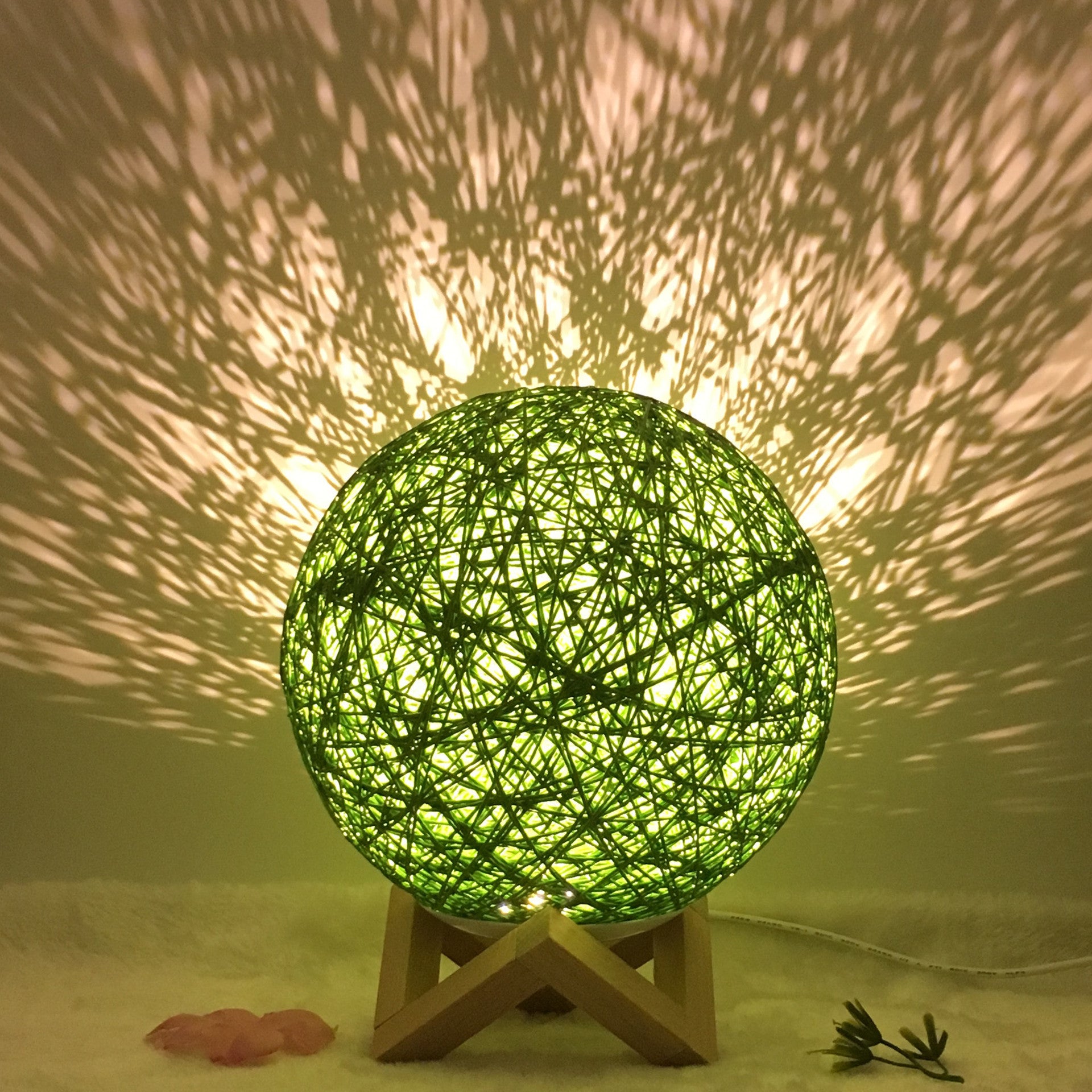 Table Lamp Novel and Unique LED Intelligent Remote Control Rattan Ball Lamp