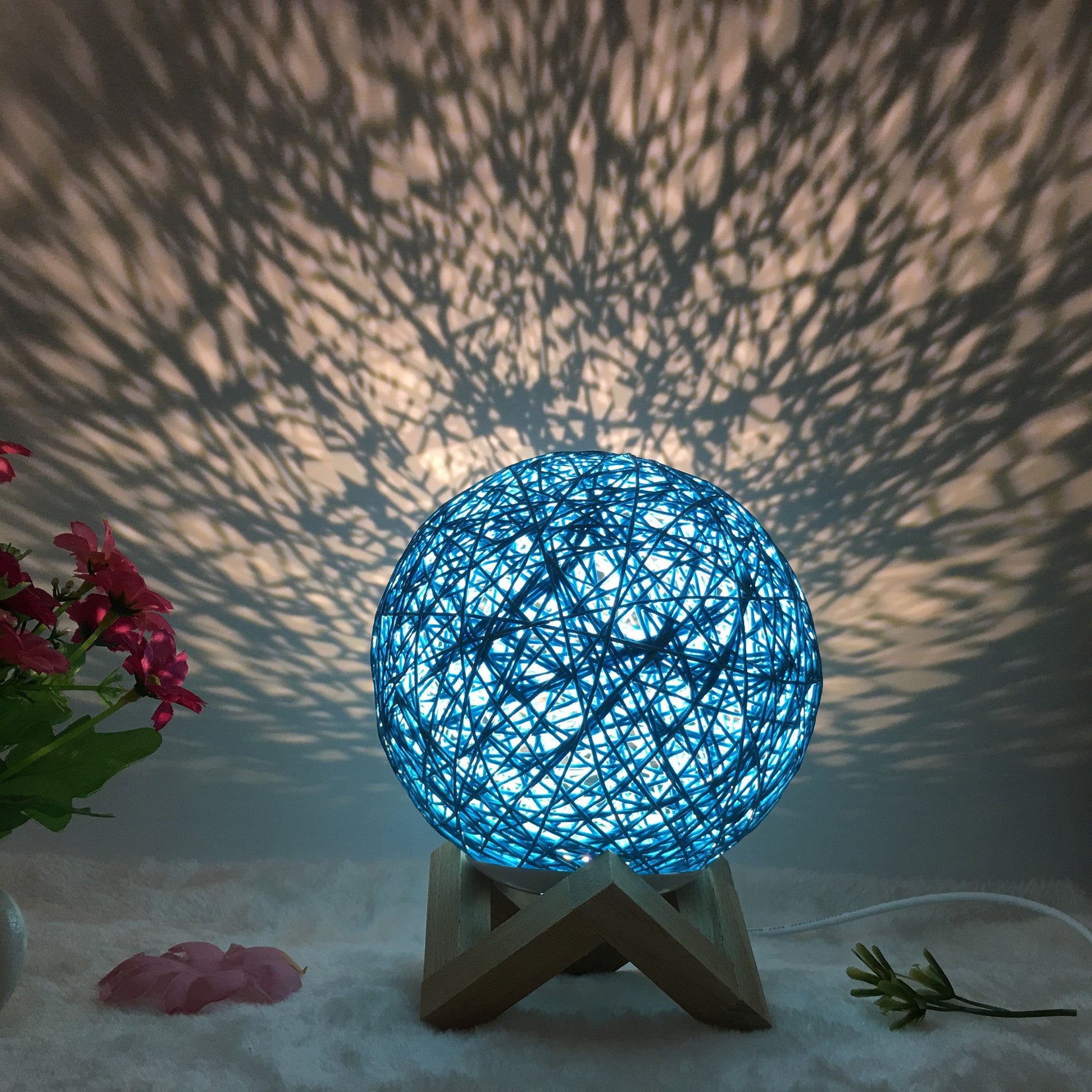 Table Lamp Novel and Unique LED Intelligent Remote Control Rattan Ball Lamp